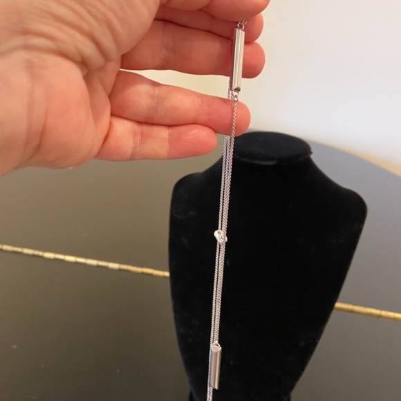 NWT Authentic Luxury Minimalist Kendra Scott Lilly Y necklace - Picture 9 of 16